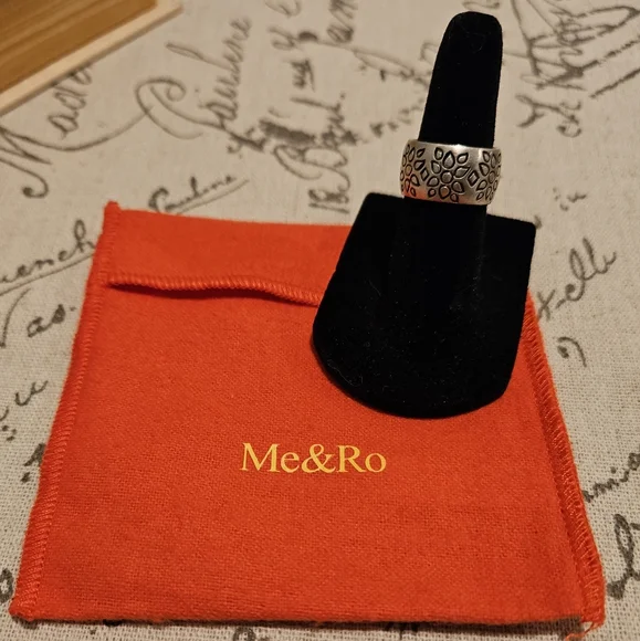 Me & Ro Silver Ring with Black Pattern - Picture 1 of 5
